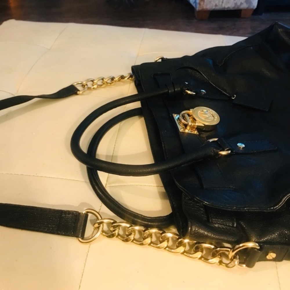 Michael Kors Hamilton Lock & Key Bag - Picture 5 of 15